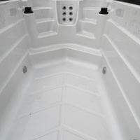 Плавательный СПА бассейн с противотоком Bigeer Вита BG-6603 Плавательный СПА бассейн с противотоком Bigeer Вита BG-6603