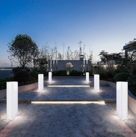 Светильник Колонна 30х50  питание от АКБ, RGB Светильник Колонна 30х50  питание от АКБ, RGB